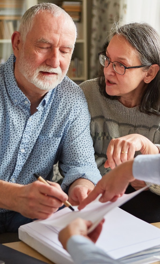 helping an old veteran with legal paperwork